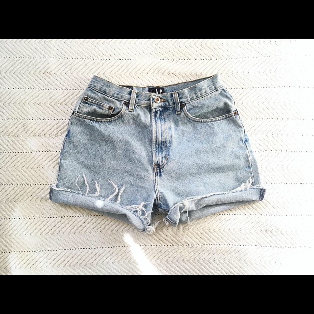 90 Gap high waisted cut off shorts mom jeans